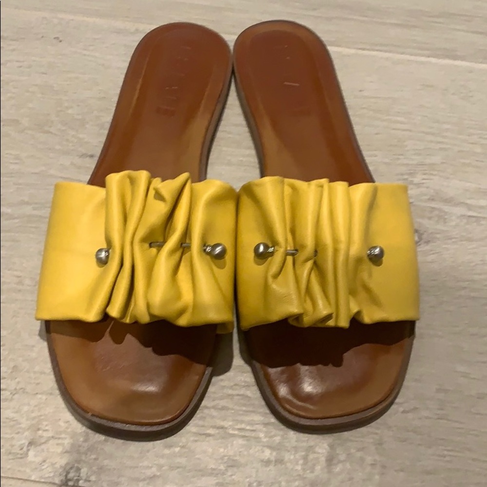 1.State slides. Yellow worn twice.  The cutest !